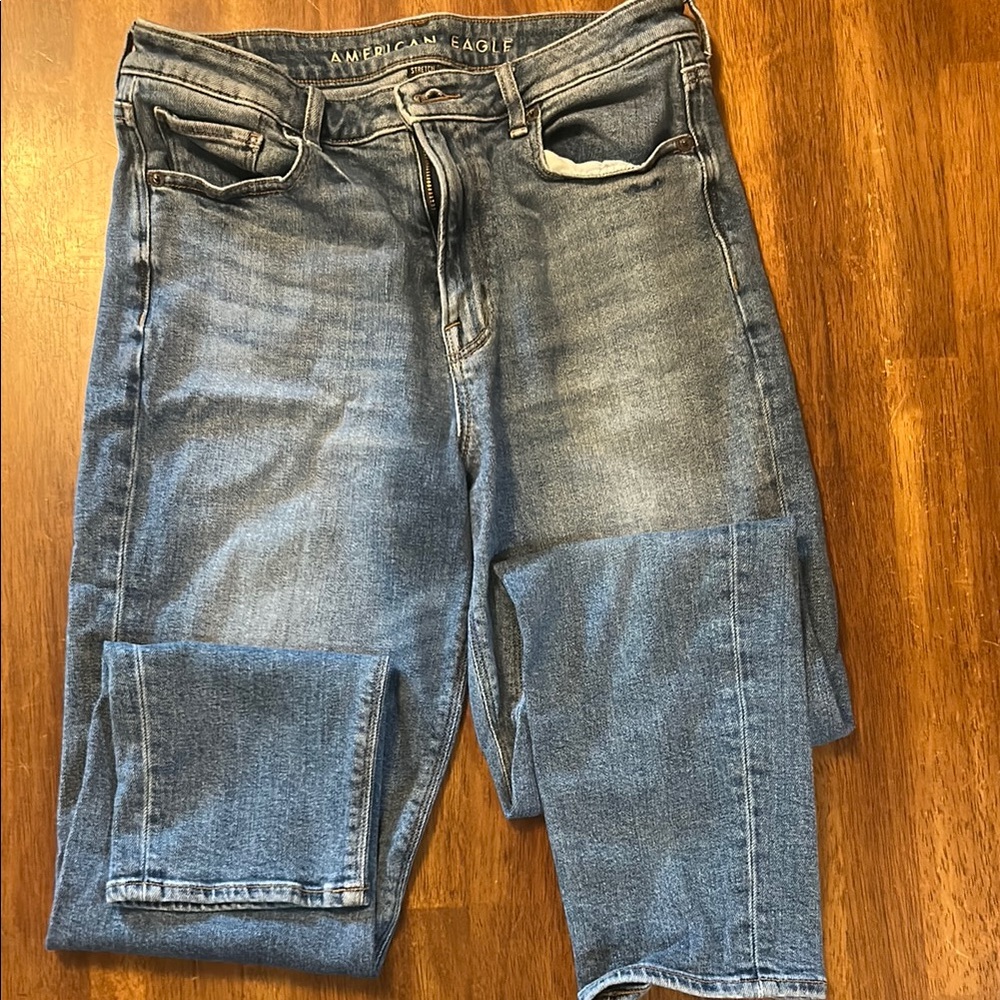 American Eagle Outfitters Women’s Light Blue Jeans